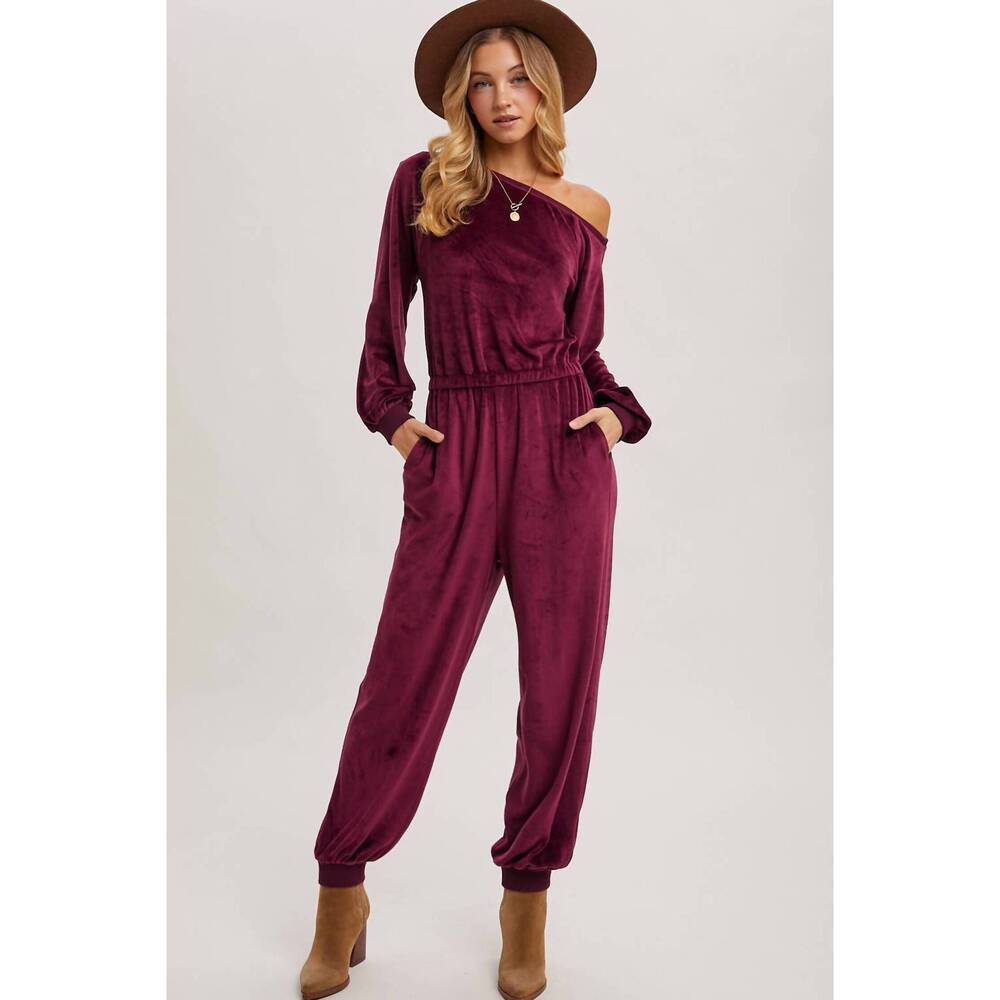 NEW BLUIVY velvet one shoulder boat neck jumpsuit in plum